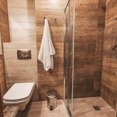 Pod Gontem Rum i privatbostad